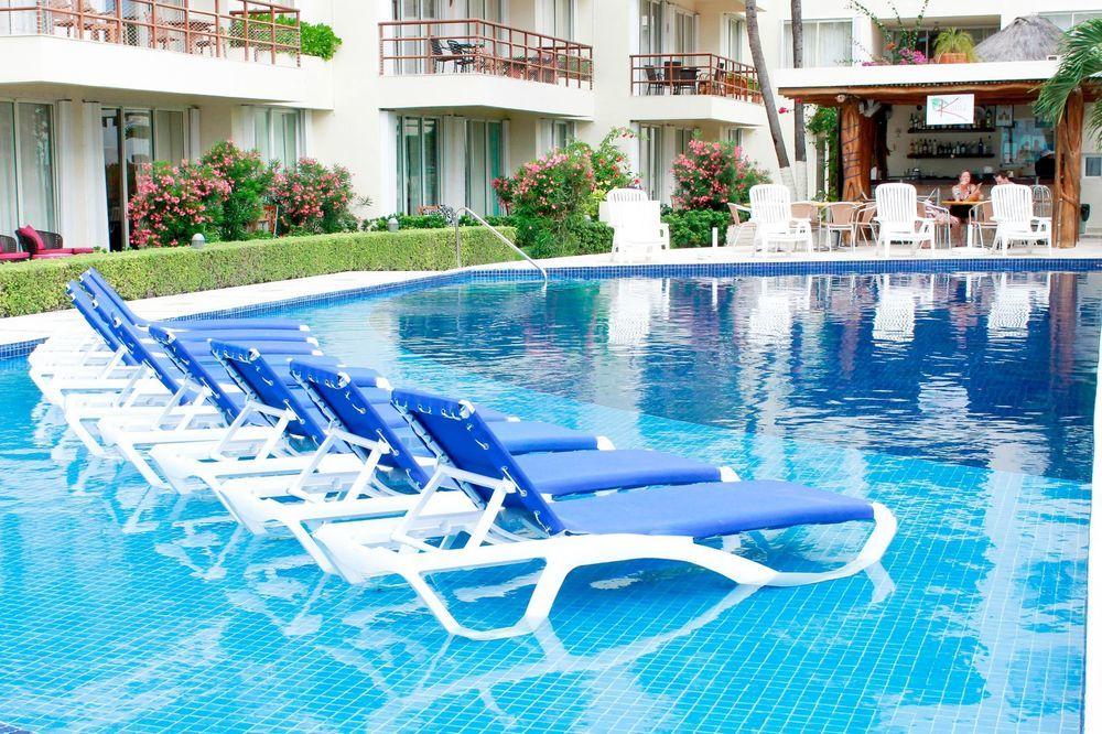 Ixchel Beach Hotel Isla Mujeres Extérieur photo